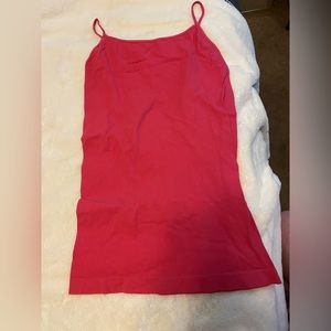 Pink tank top
